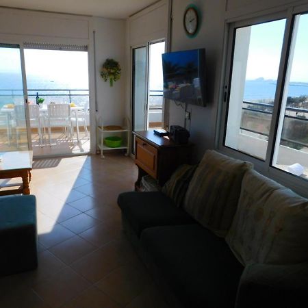 Apartamento Oasis Atico Roses Bagian luar foto