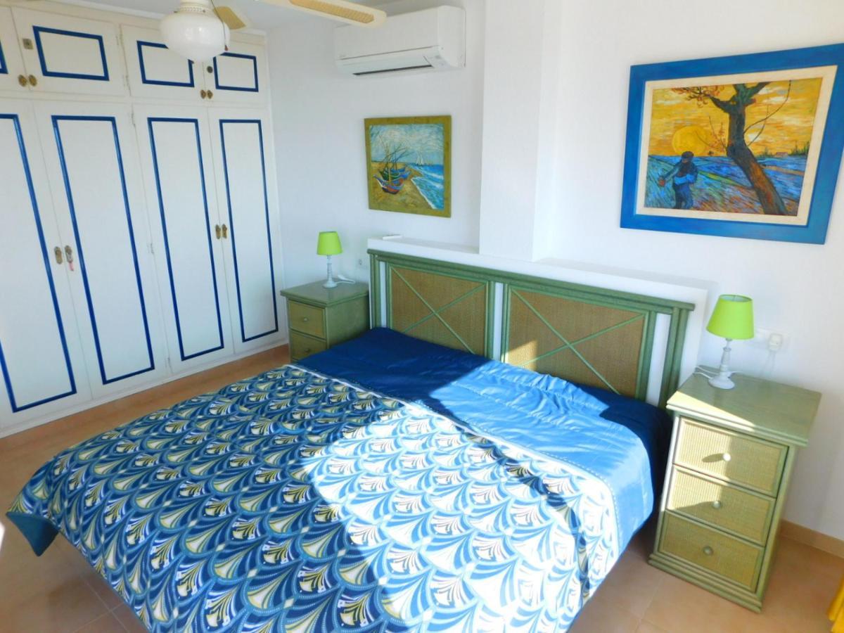 Apartamento Oasis Atico Roses Bagian luar foto