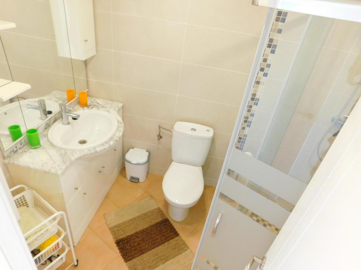 Apartamento Oasis Atico Roses Bagian luar foto